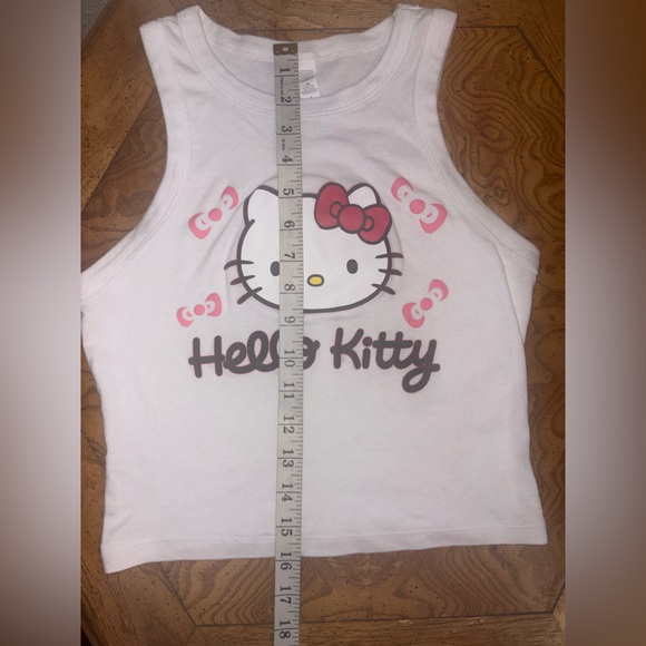 Hello Kitty Tank Top - Picture 3 of 5